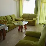Apartamento Monastery 14, St.