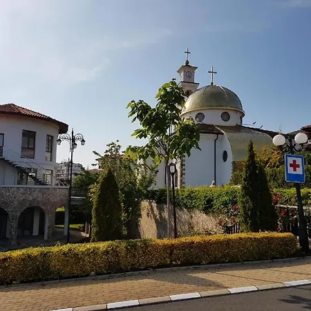 Monastery 14, St. 公寓